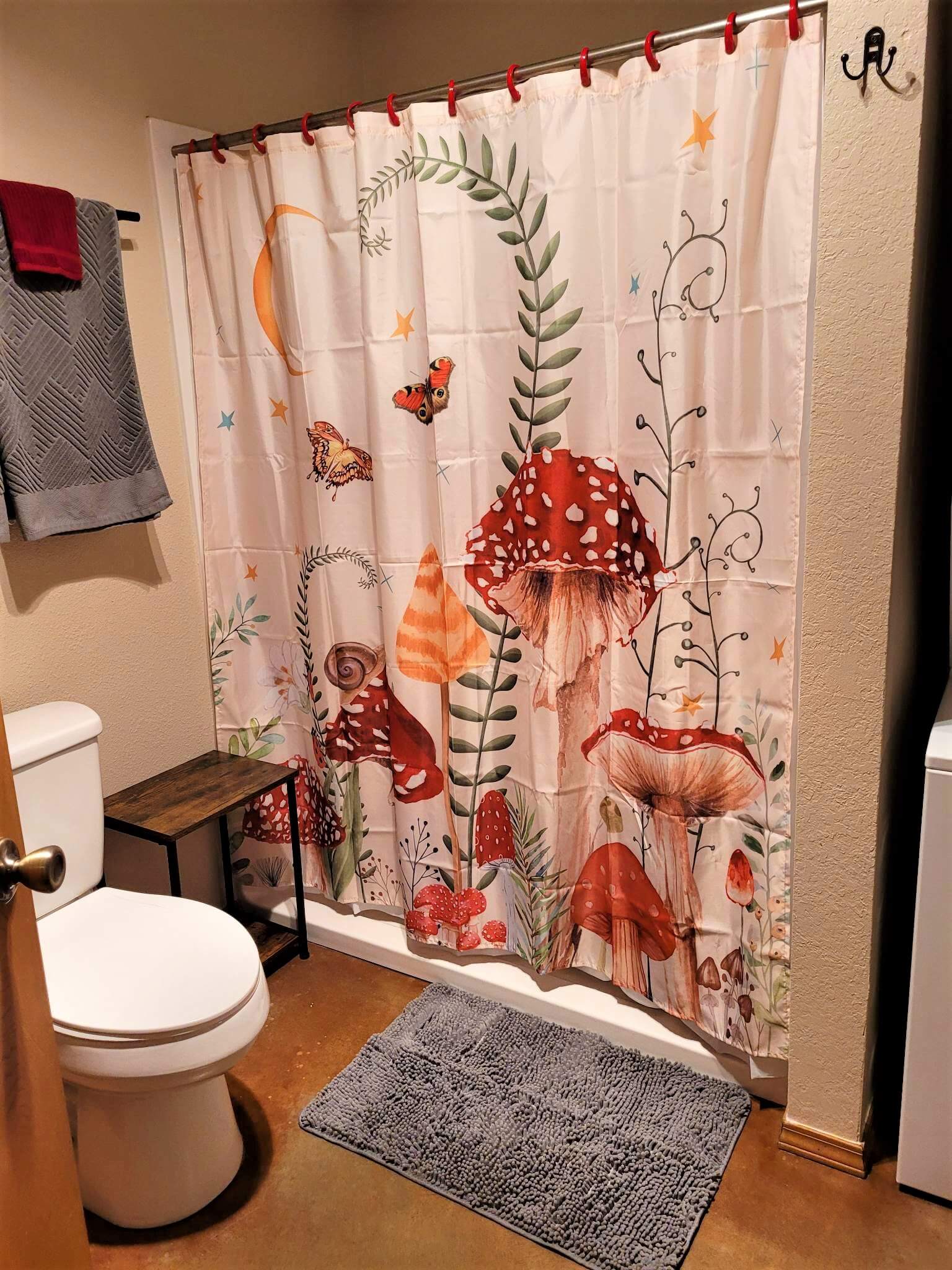 Hobbit House Bathroom